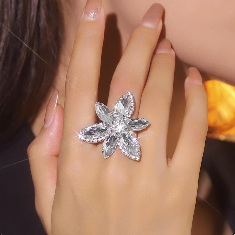 Sparkling Rhinestone Ring Bohemia Thick Large Oval Geometric Ring Square Princess Rings Fashion Heart Zircon Crystal Ring Prom Wedding Party Ball Rings for Women